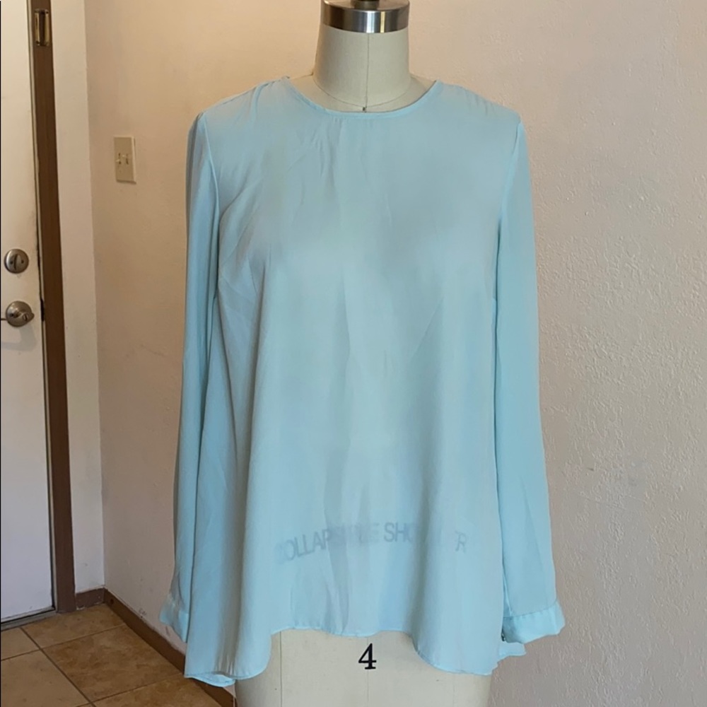 Vince Camuto long sleeve blouse